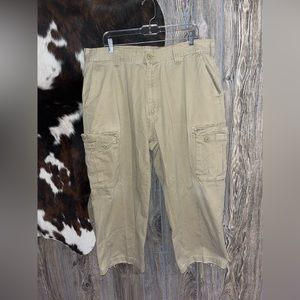 Arizona Jean Co size 38X30 khaki pants in good condition